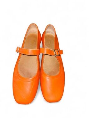 Orangey Red Everlane Mary Jane Flats with Buckle Strap Sz 39